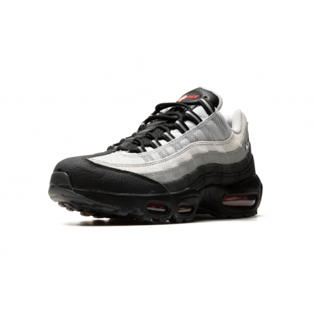 حذاء Air Max 95 "حراشف السمك"