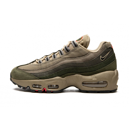 حذاء Air Max 95 SE "Rough Green"