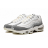 حذاء Air Max 95 QS "خفيف الوزن يتوهج في الظلام"