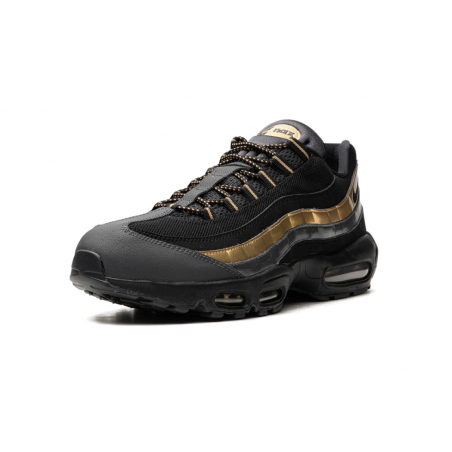 حذاء Air Max 95 Premium "BLK/GOLD"