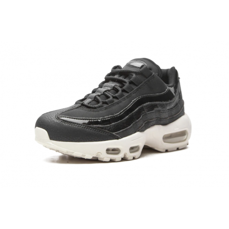 حذاء AIR MAX 95 SE MNS WMNS