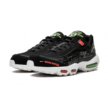 حذاء Air Max 95 SE Worldwide "أسود"