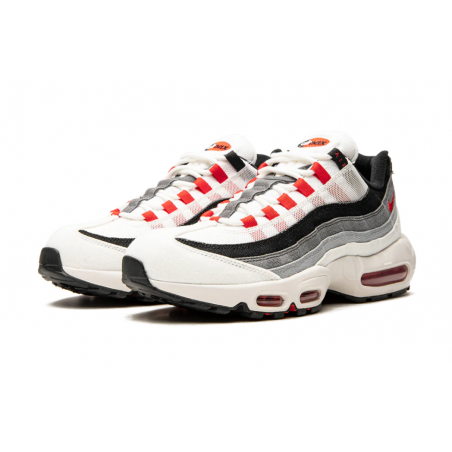 حذاء Air Max 95 QS "زهر البرقوق الياباني"