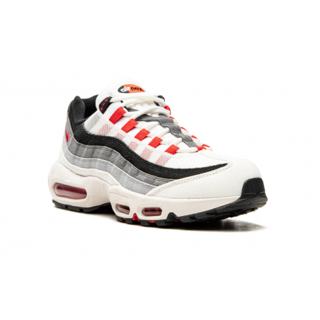 حذاء Air Max 95 QS "زهر البرقوق الياباني"