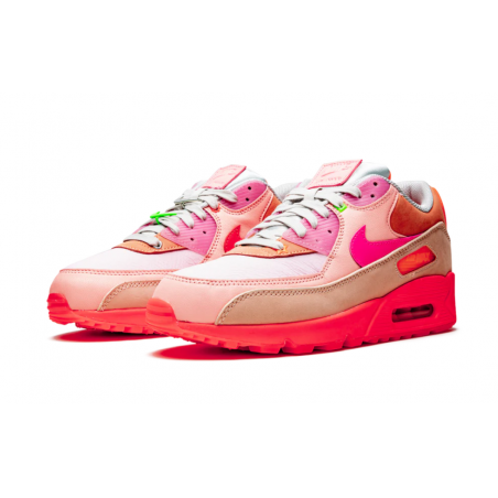 حذاء AIR MAX 90 MNS WMNS باللون الوردي