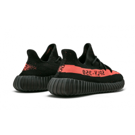 حذاء Yeezy Boost 350 V2 "Cored Red Black 2016/2022"