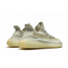 حذاء Yeezy Boost 350 V2 عاكس "Lundmark"