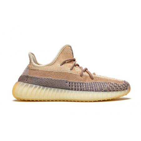 صندوق خاص من Yeezy Boost 350 V2 "Ash Pearl"