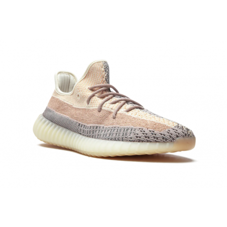 صندوق خاص من Yeezy Boost 350 V2 "Ash Pearl"