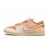 حذاء Nike SB Dunk Low Pro PRM "Guava Ice"