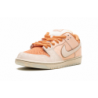 حذاء Nike SB Dunk Low Pro PRM "Guava Ice"