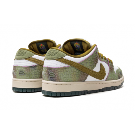 SB Dunk Low "Alexis Sablone Chameleon"