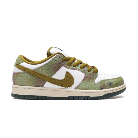 SB Dunk Low "Alexis Sablone Chameleon"