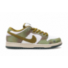 SB Dunk Low "Alexis Sablone Chameleon"