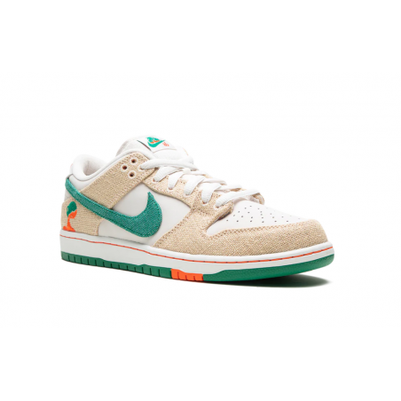 SB Dunk Low "جاريتوس"