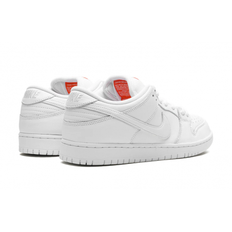 حذاء SB Dunk Low Pro "Triple White"