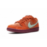 حذاء SB Dunk Low Pro Prm "Mystic Red"